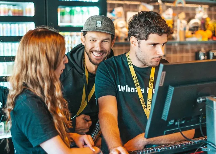 Next House Auberge de jeunesse