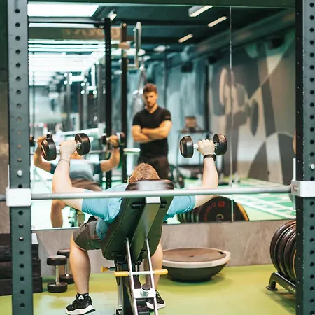 Next House ホステル *